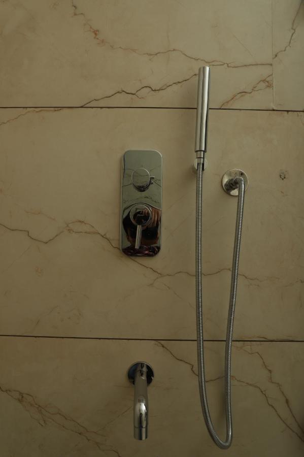 Hotel Florence نانديد المظهر الخارجي الصورة