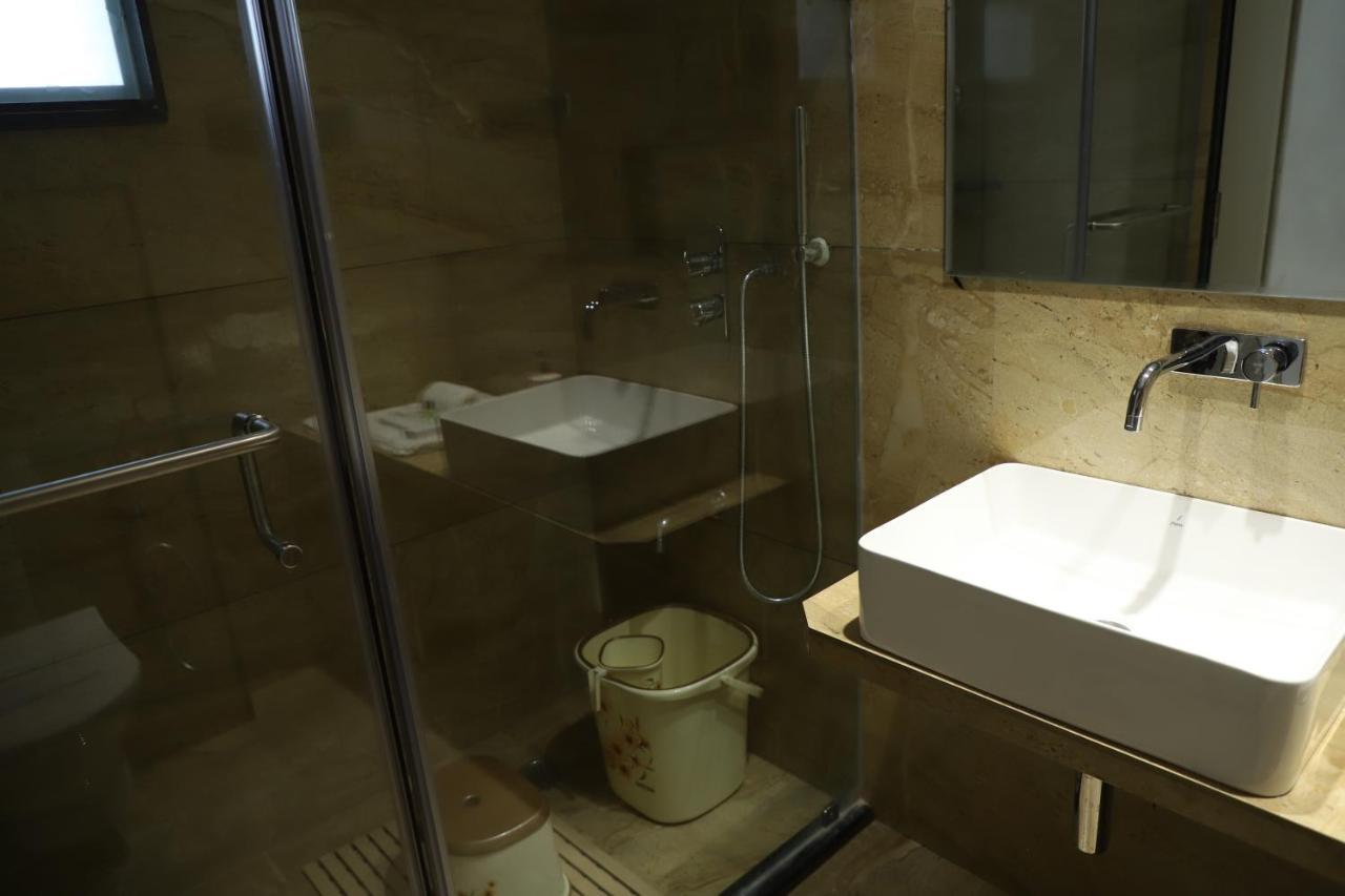 Hotel Florence نانديد المظهر الخارجي الصورة