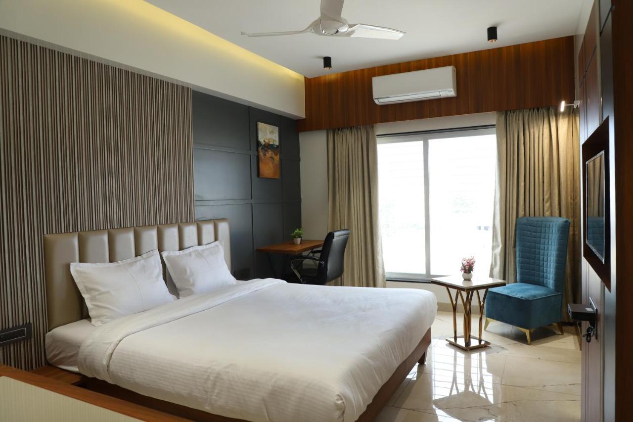 Hotel Florence نانديد المظهر الخارجي الصورة