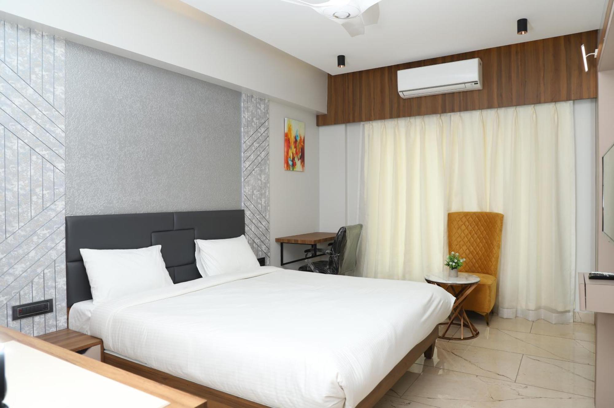 Hotel Florence نانديد المظهر الخارجي الصورة